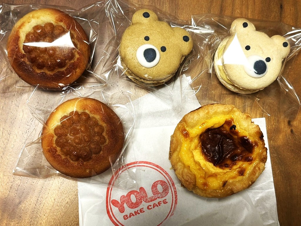 購入品のヤックァフィナンシェ、トゥンカロン、エッグタルト
