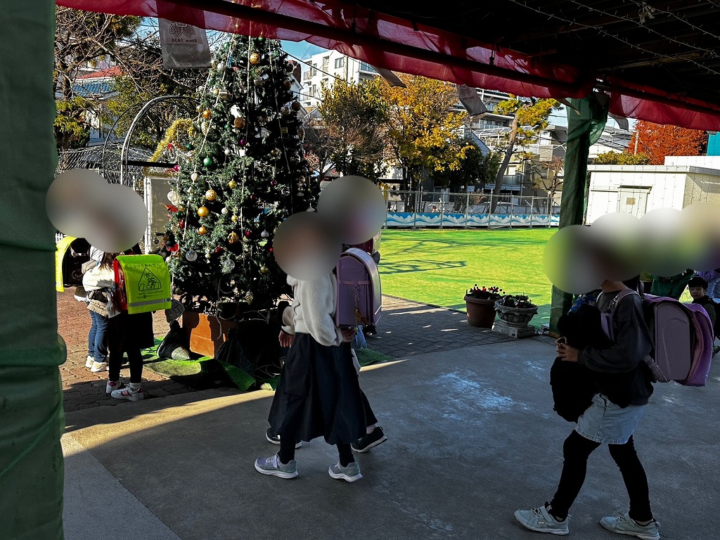 白幡小学校のイルミネーション