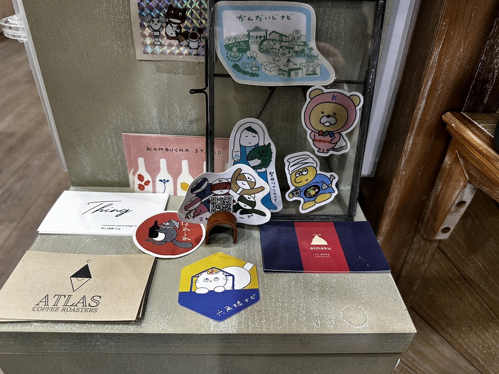 近隣のお店ステッカー