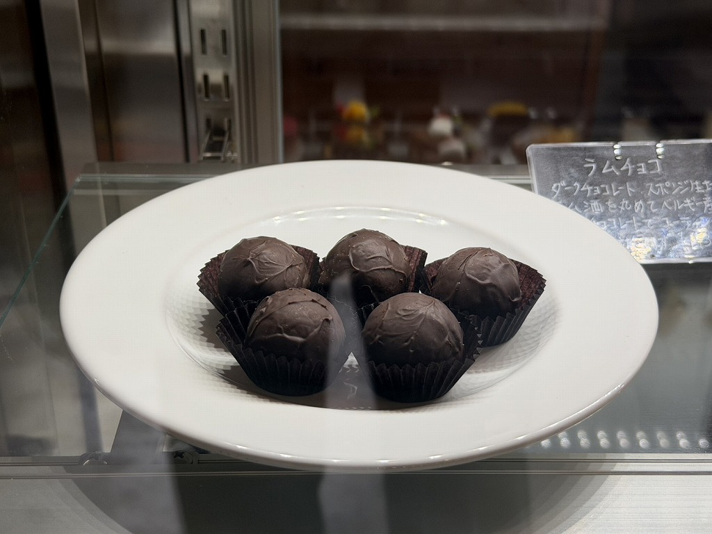 パティスリーカフェSora ラムボール