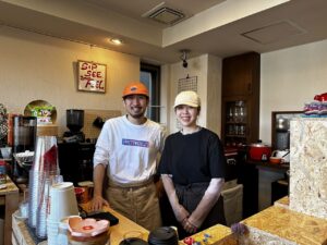 FLOTI Coffee & Art Shopの店主ご夫婦