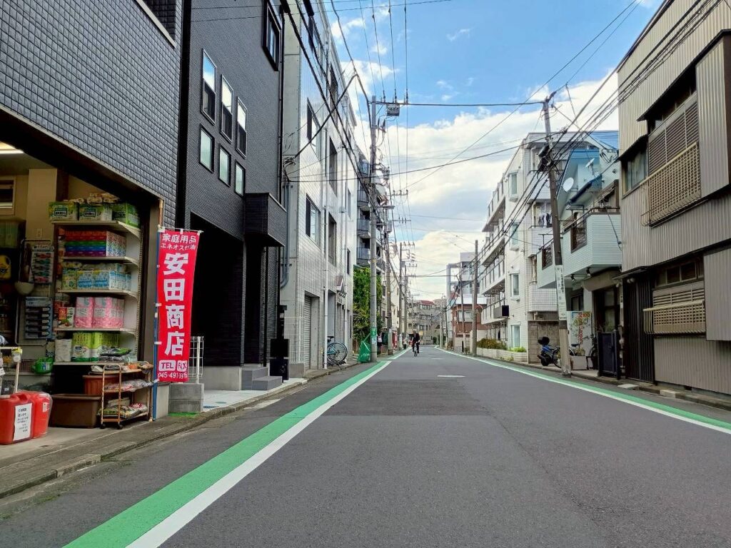 六角橋さんぽの風景