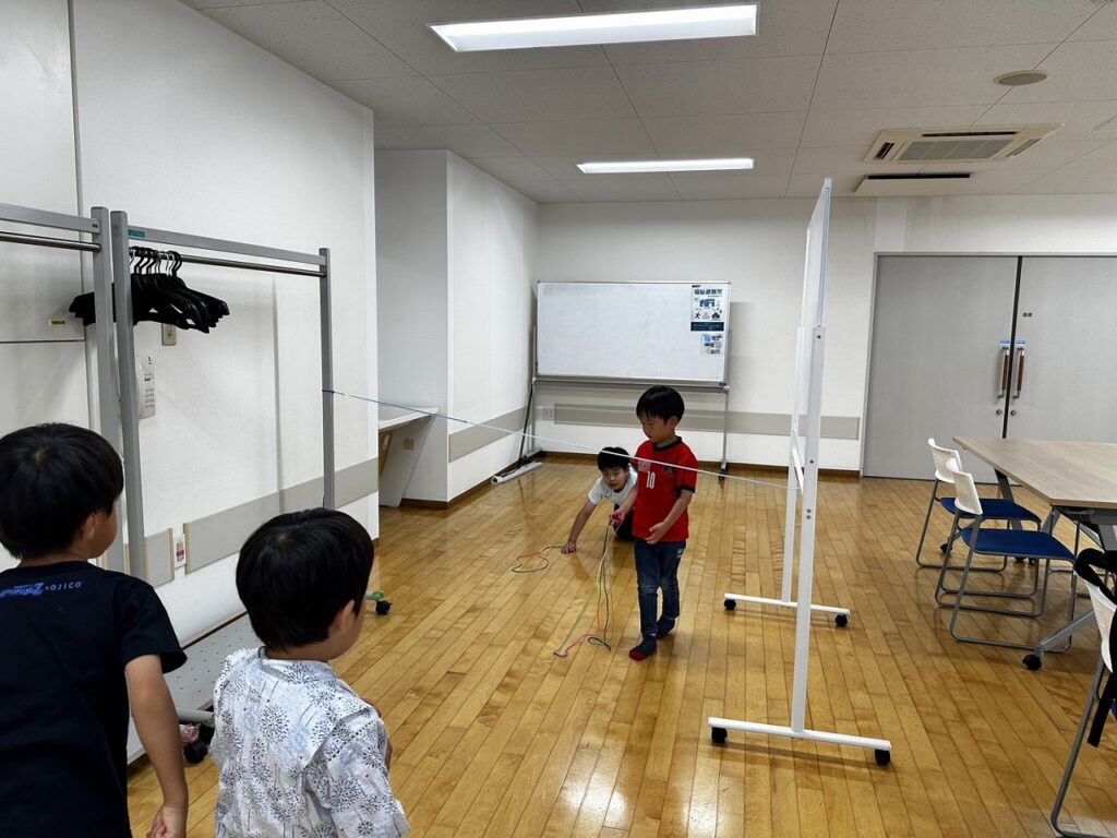 紐飛ばし