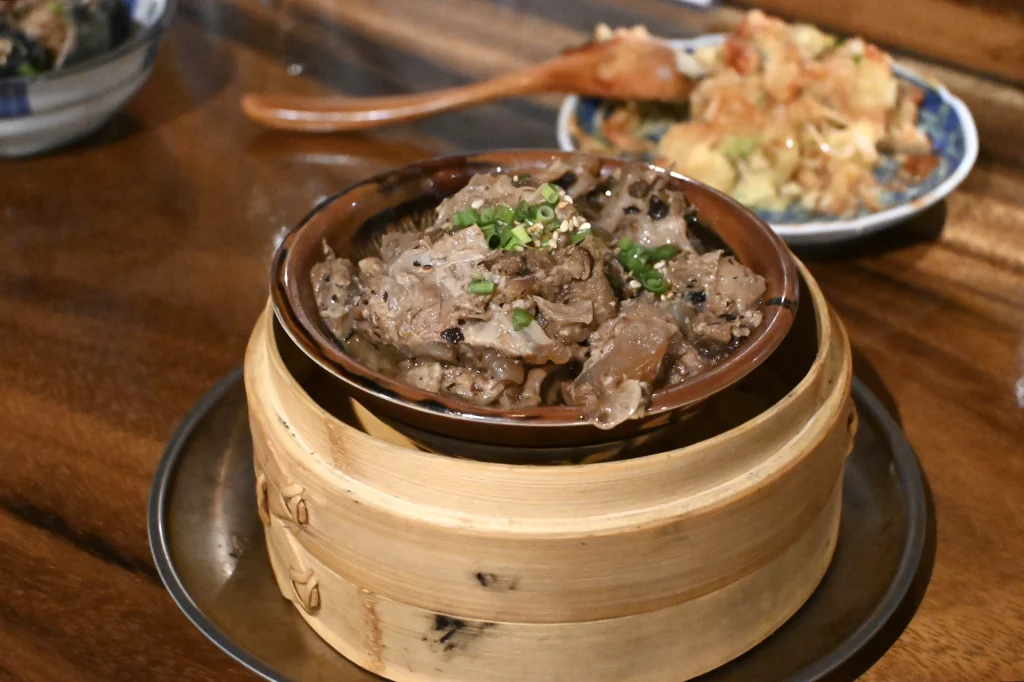 PAL四大名物蒸し料理2豚軟骨のトウチー蒸し